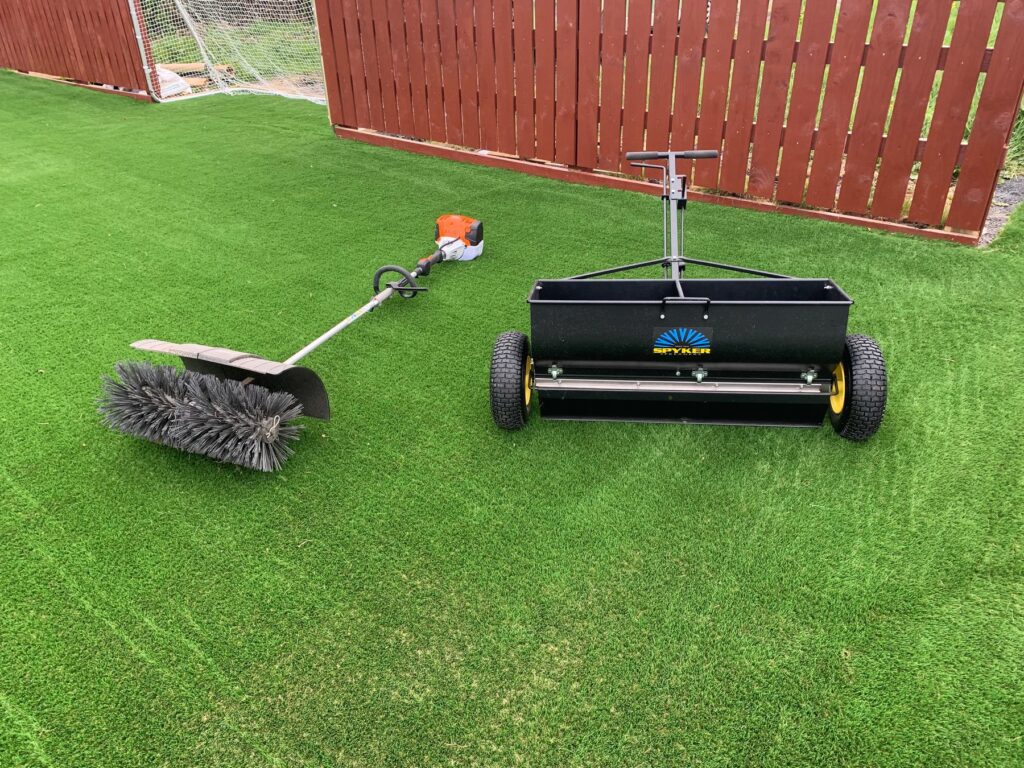 Artificial grass Maintenance-2